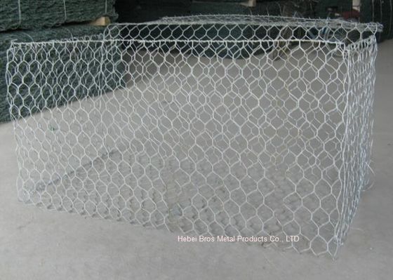 Κίνα Καυτή βυθισμένη γαλβανισμένη εξαγωνική υφαμένη αλιεία με δίχτυα καλωδίων για το κλουβί πουλερικών προμηθευτής